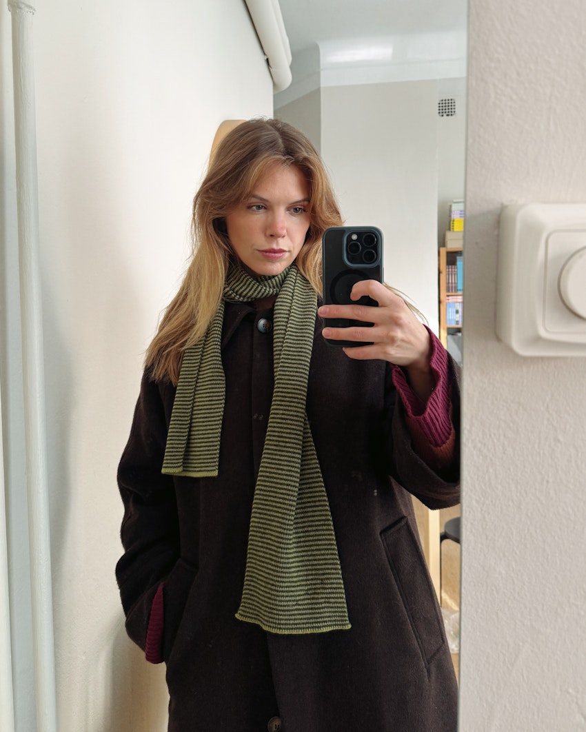 Ny halsduk, gul promenad och en fräck cykelhjälm, foto #4 av Flora Wiström