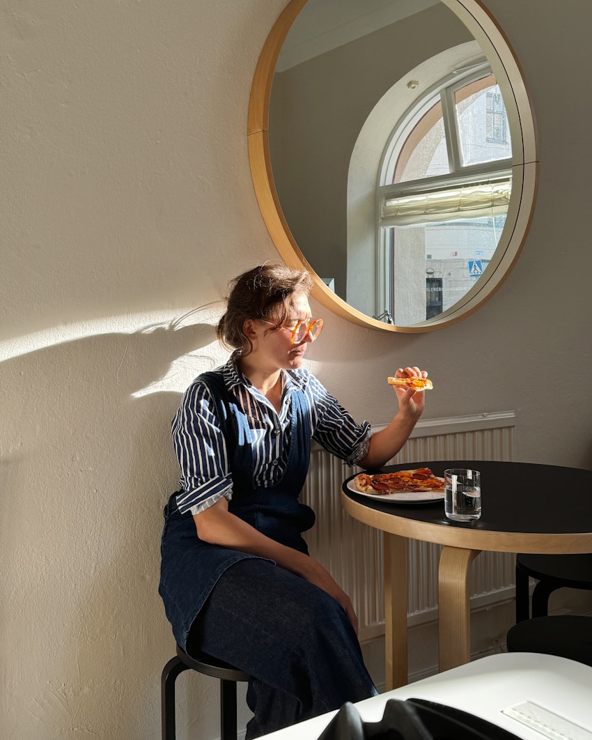 Måndag: biofilm och pan pizza, foto #3 av Flora Wiström