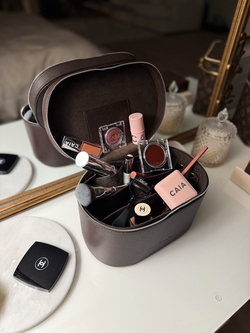 In my makeup bag, foto #2 av Engla