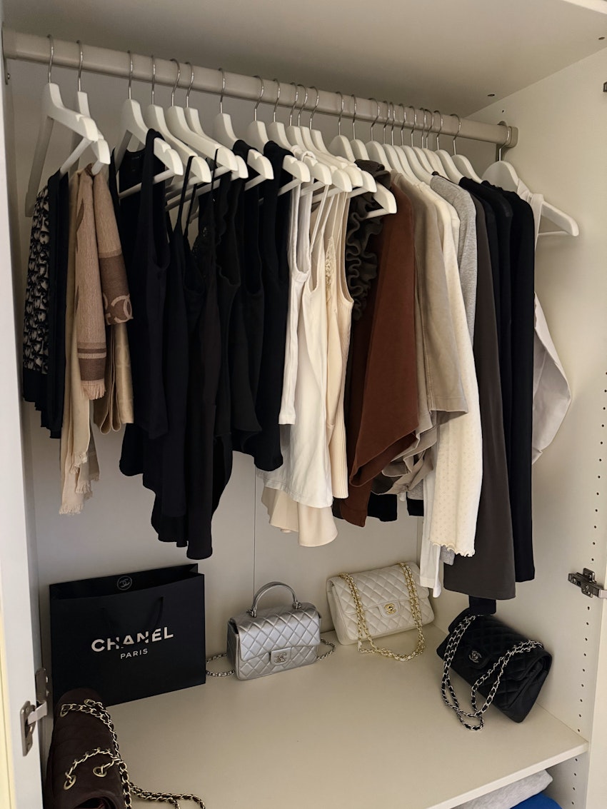 Rensa garderoben, foto #1 av Engla