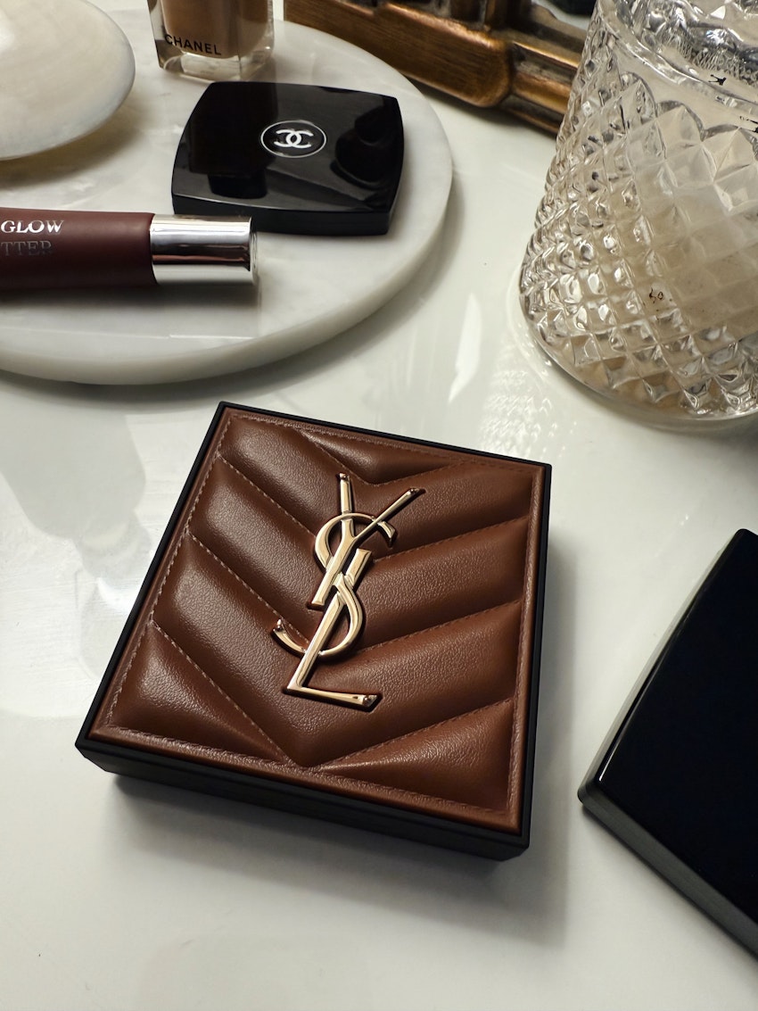 Sminkbordet, foto #3 av Engla