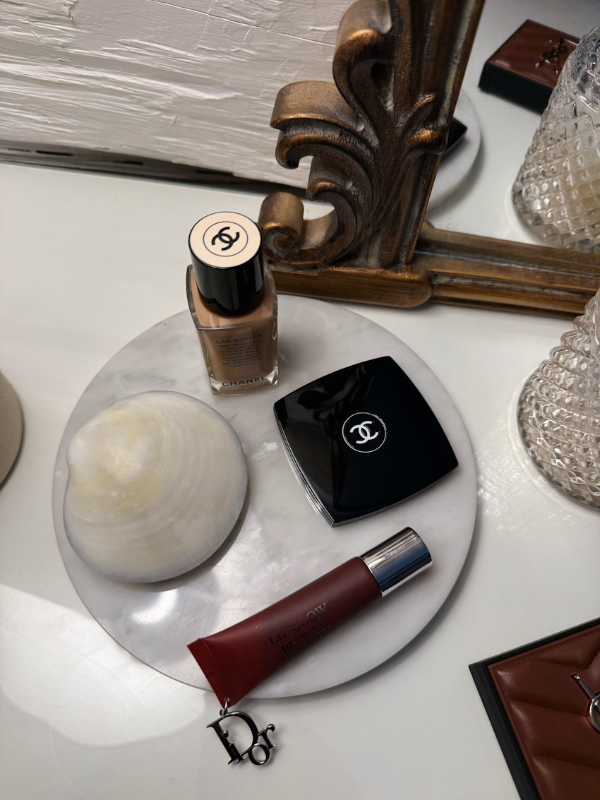 Sminkbordet, foto #2 av Engla