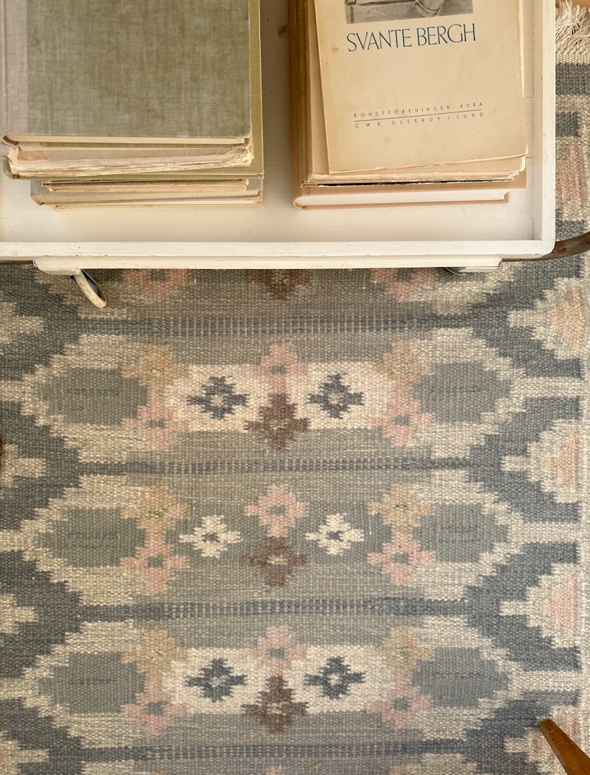 Solsken och matsalsväggarnas färg, foto #9 av Julia Khouri