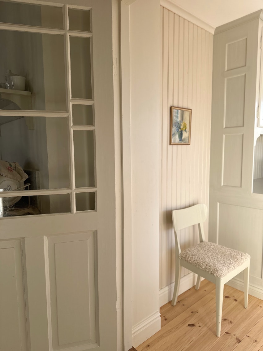 Solsken och matsalsväggarnas färg, foto #5 av Julia Khouri