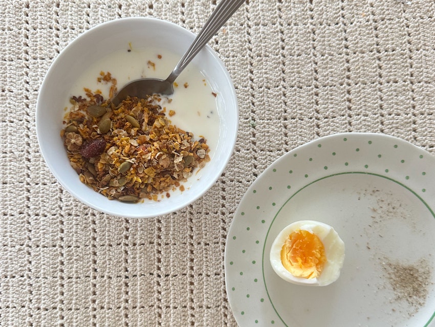 Katastroftankar, konst och en favoritfrukost, foto #11 av Julia Khouri