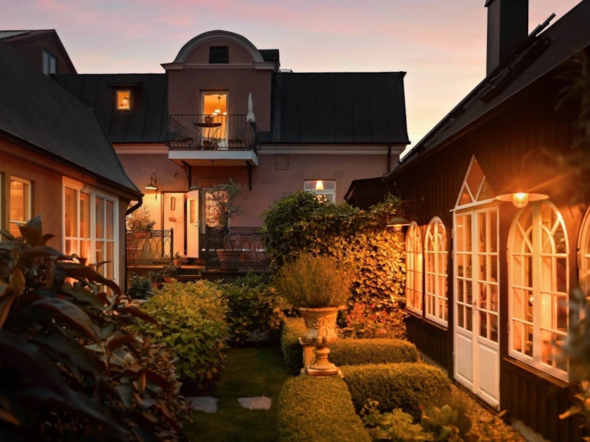 FREDAGSHUS! ETT VRÅL FÖR HELSINGBORG, foto #1 av Malin Wollin