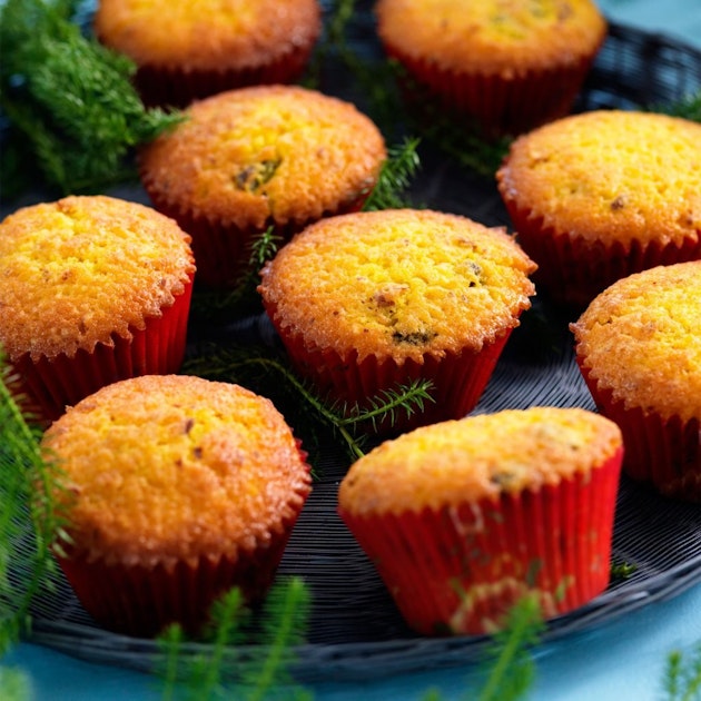 Saftiga saffransmuffins med russin Maud Onnermark