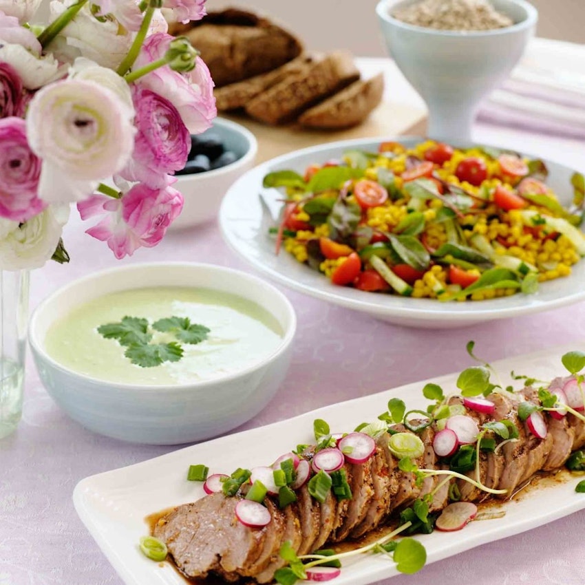 Qizlar pul onlayn porno uchun ozlarini voz