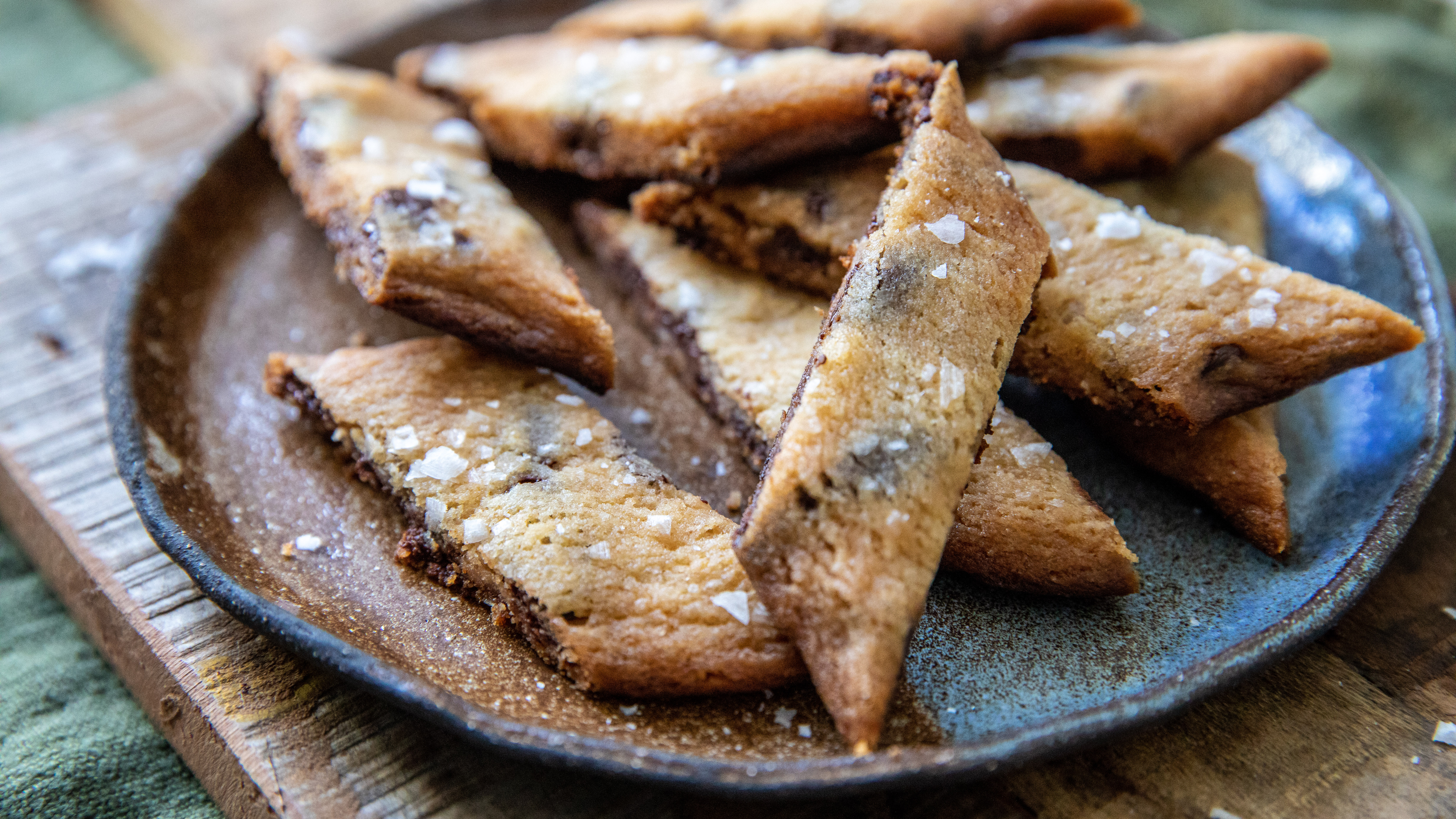 Men xotinimning mushukini yutishni yaxshi koraman