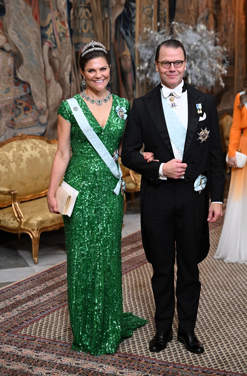 Kronprinsessan_och_prins_daniel_kungens_middagn_2022.jpg